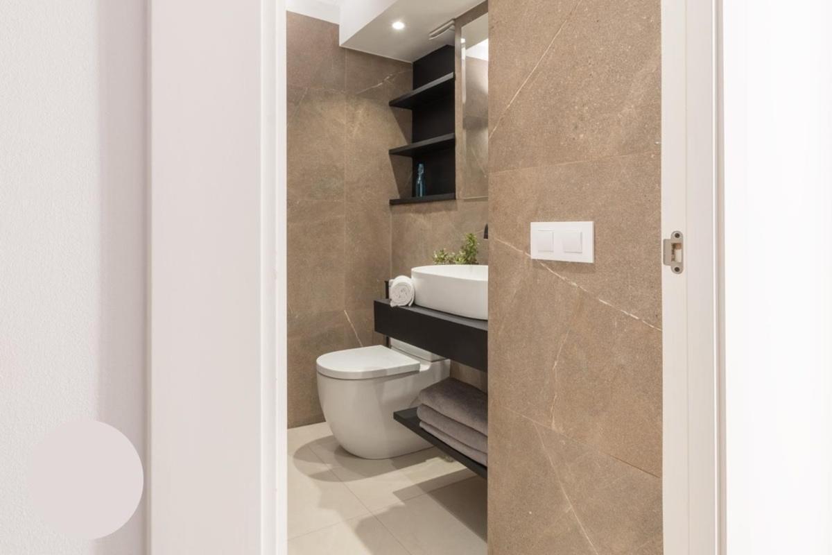 Central Lux With Private Bath Leilighet *
